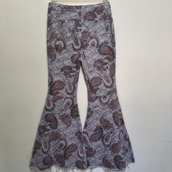 We The Free - Just Float On Flare Pants in Paisley Print Size 30 - Picture 8 of 15
